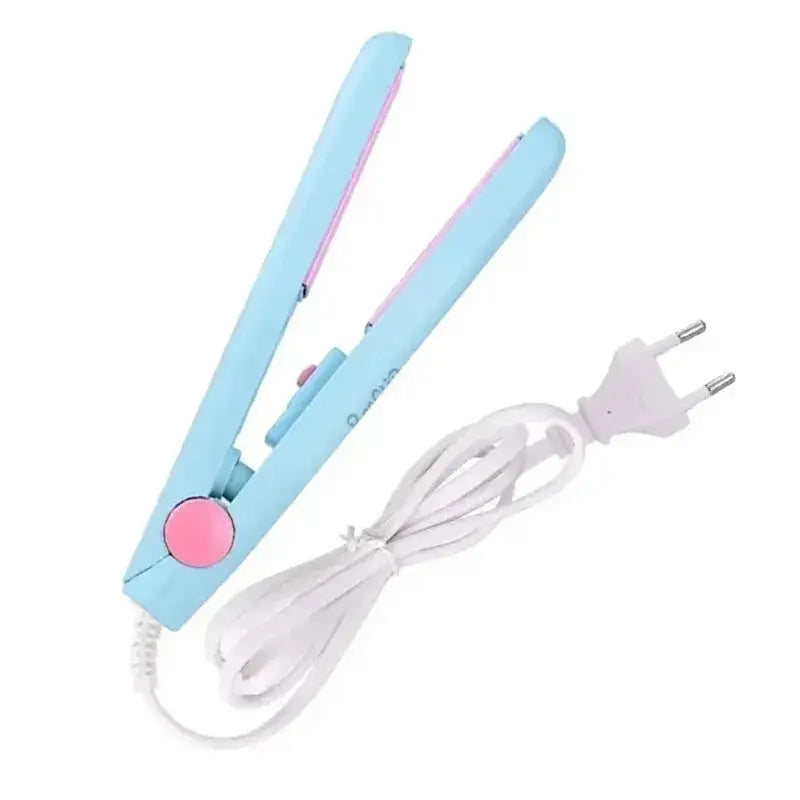 Mini Hair Straightener Clipboard Small Power Plug Curling Hair Straight Hair Girls Air Bangs Portable Hair Straightener